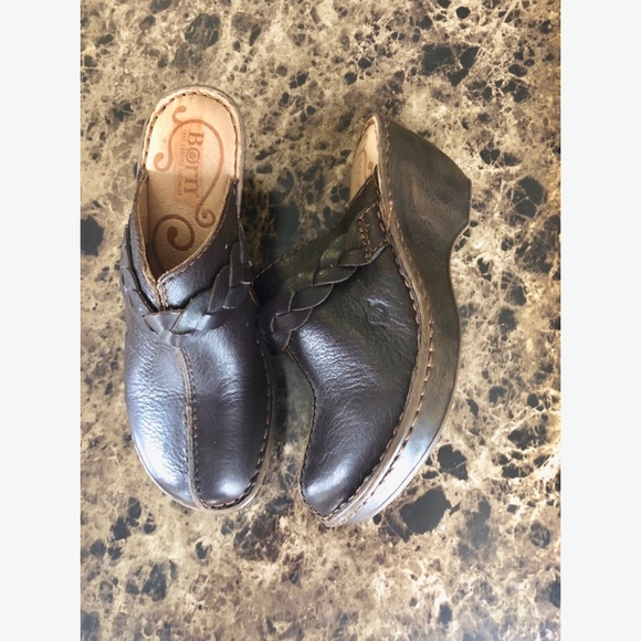 Born Shoes - Born Brown Leather Clogs With Braid Born Shoes - Born Brown Leather Clogs With Braid